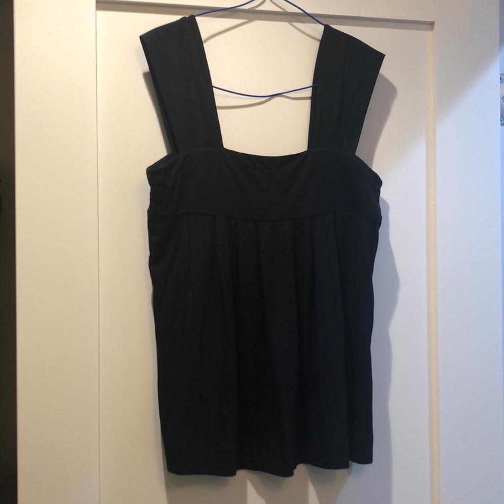 JACOB size medium top
